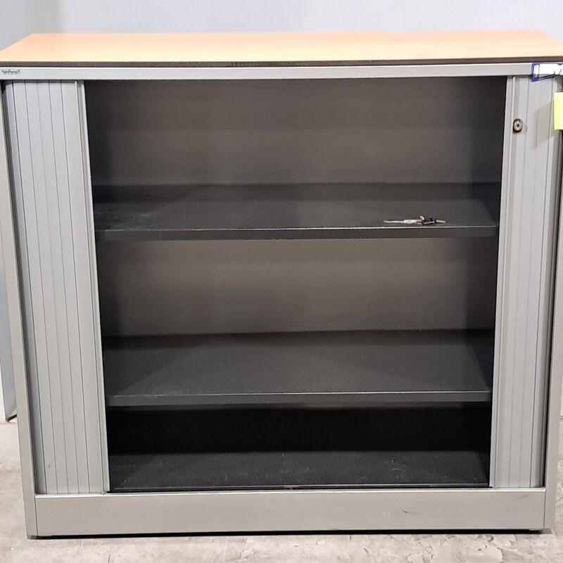 3x Jaloeziekast, Ahrend – foto 8 – kavel bij Domeinen Roerende Zaken, Groningen