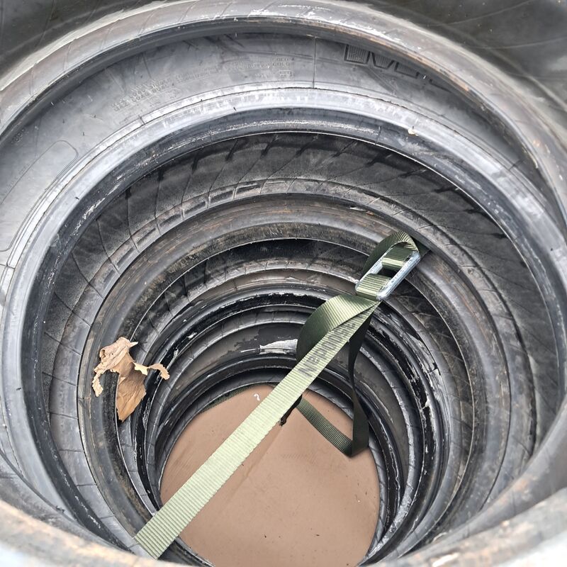 5x Vrachtwagenband, Michelin, o.a XZL – foto 4 – kavel bij Domeinen Roerende Zaken, Groningen