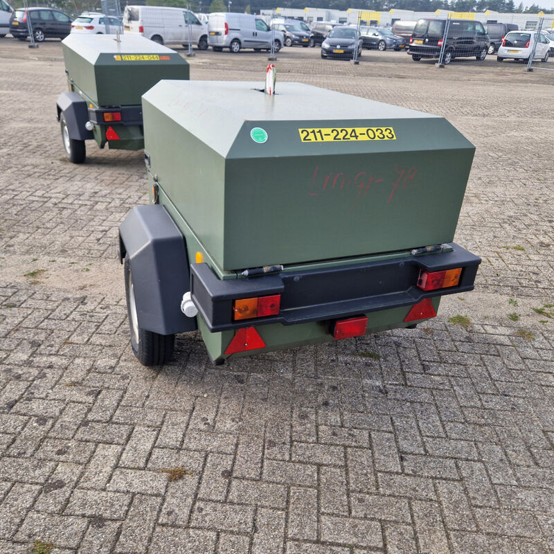 Mobiele dieselcompressor, Ingersoll-Rand, W902 code 49, 2005 – foto 5 – kavel bij Domeinen Roerende Zaken, Soesterberg