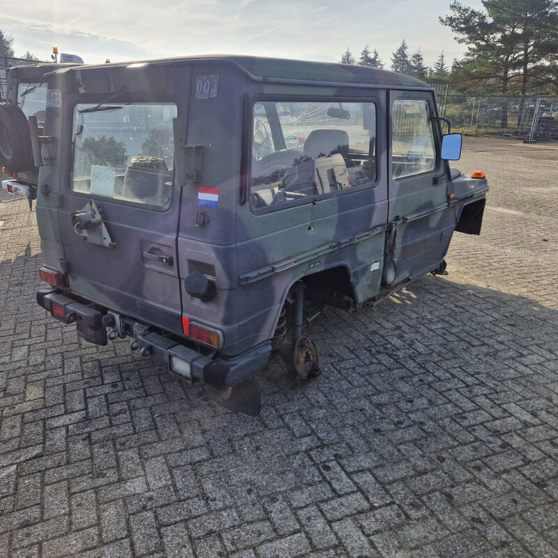 Voertuig, incompleet, Mercedes Benz, 290GD, 1994 – foto 5 – kavel bij Domeinen Roerende Zaken, Soesterberg