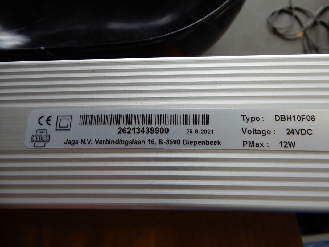 3x DBE radiatorventilator, Jaga, DBH, grijs/zwart, 59x10x6cm – foto 5 – kavel bij Onlineveilingmeester, Assen