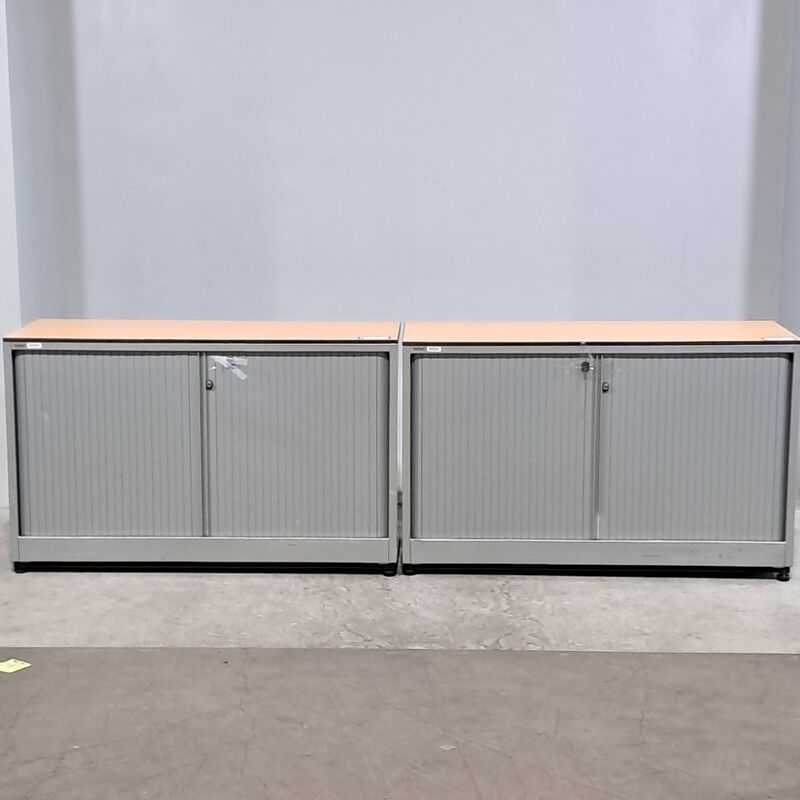2x Jaloeziekast, Ahrend – kavel bij Domeinen Roerende Zaken, Groningen
