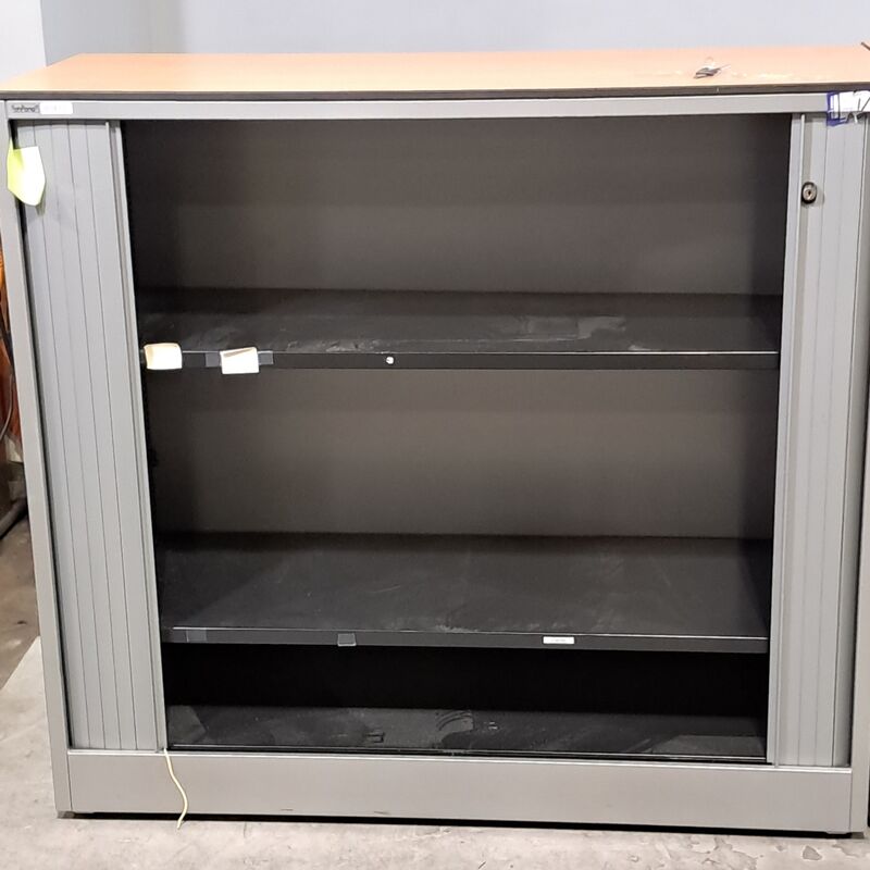 2x Jaloeziekast, Ahrend – foto 4 – kavel bij Domeinen Roerende Zaken, Groningen