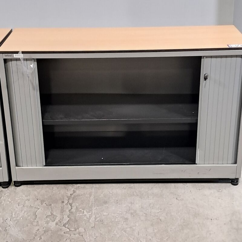 2x Jaloeziekast, Ahrend – foto 5 – kavel bij Domeinen Roerende Zaken, Groningen