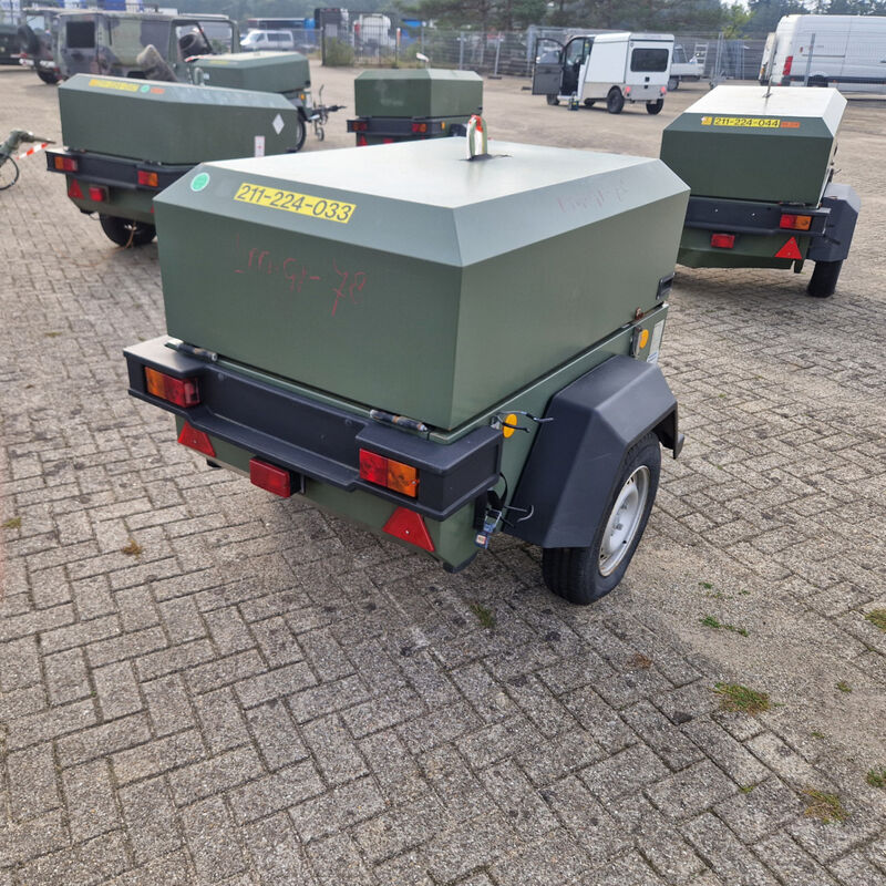 Mobiele dieselcompressor, Ingersoll-Rand, W902 code 49, 2005 – foto 7 – kavel bij Domeinen Roerende Zaken, Soesterberg