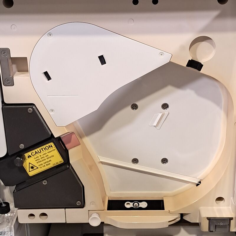 Analysesysteem, Applied Biosystems Hitachi, 3500xL Genetic Analyzer, 2013 – foto 4 – kavel bij Domeinen Roerende Zaken, Groningen