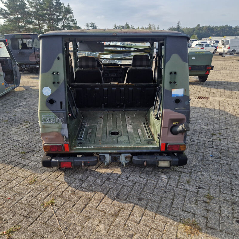 Voertuig, incompleet, Mercedes-Benz, 290GD, 1994 – foto 4 – kavel bij Domeinen Roerende Zaken, Soesterberg