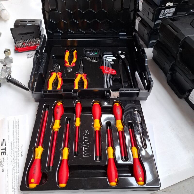30-Delige gereedschapset Wiha, 16054381CT – kavel bij Onlineveilingmeester, Winsum