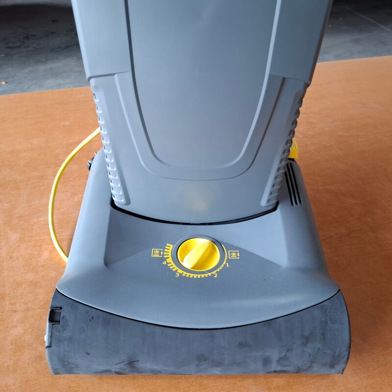 Tapijtborstelzuiger Karcher, CV 30/1, bouwjaar 2020 – foto 3 – kavel bij Onlineveilingmeester, Winsum
