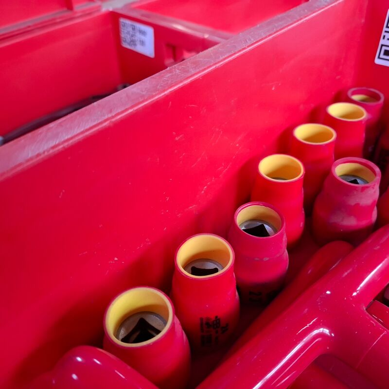 Assortiment 1000V gereedschap BB – foto 6 – kavel bij Onlineveilingmeester, Winsum