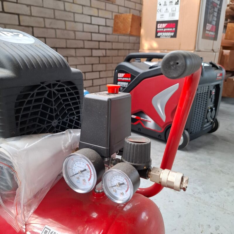 Compressor Fiac, Cosmos 2420 – foto 4 – kavel bij Onlineveilingmeester, Winsum