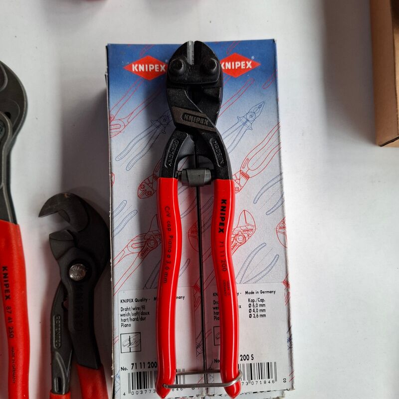 10x Diverse tangen Knipex – foto 4 – kavel bij Onlineveilingmeester, Winsum