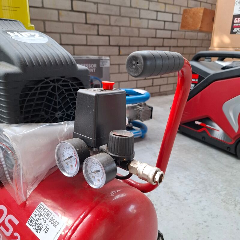 Compressor Fiac, Cosmos 2420 – foto 3 – kavel bij Onlineveilingmeester, Winsum
