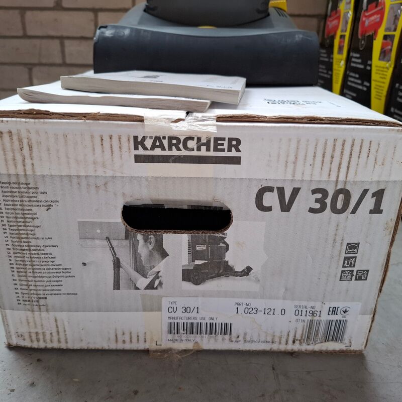 Tapijtborstelzuiger Karcher, CV 30/1, bouwjaar 2020 – foto 8 – kavel bij Onlineveilingmeester, Winsum