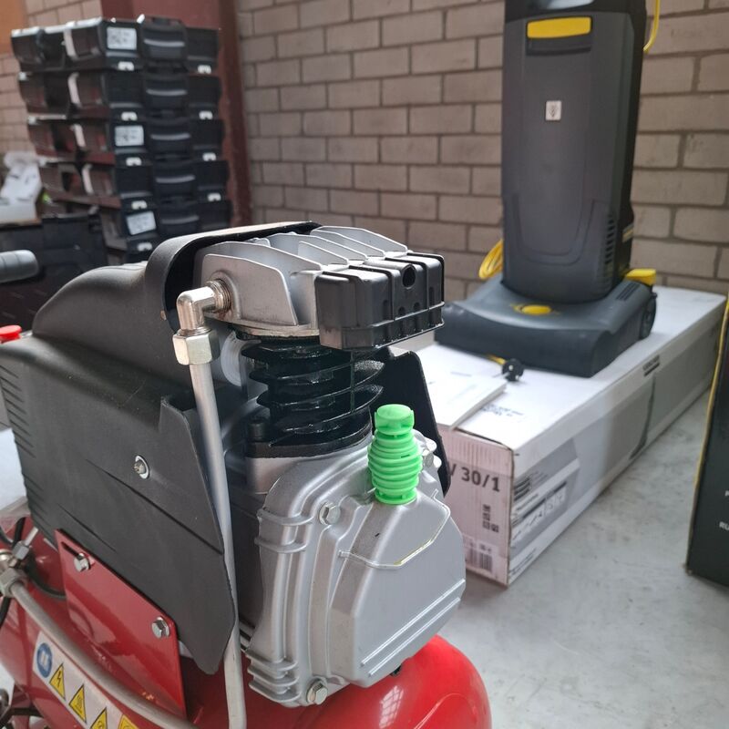 Compressor Fiac, Cosmos 2420 – foto 5 – kavel bij Onlineveilingmeester, Winsum