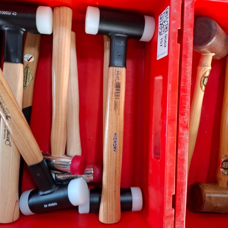 Ca. 17x Diverse hamers – foto 2 – kavel bij Onlineveilingmeester, Winsum