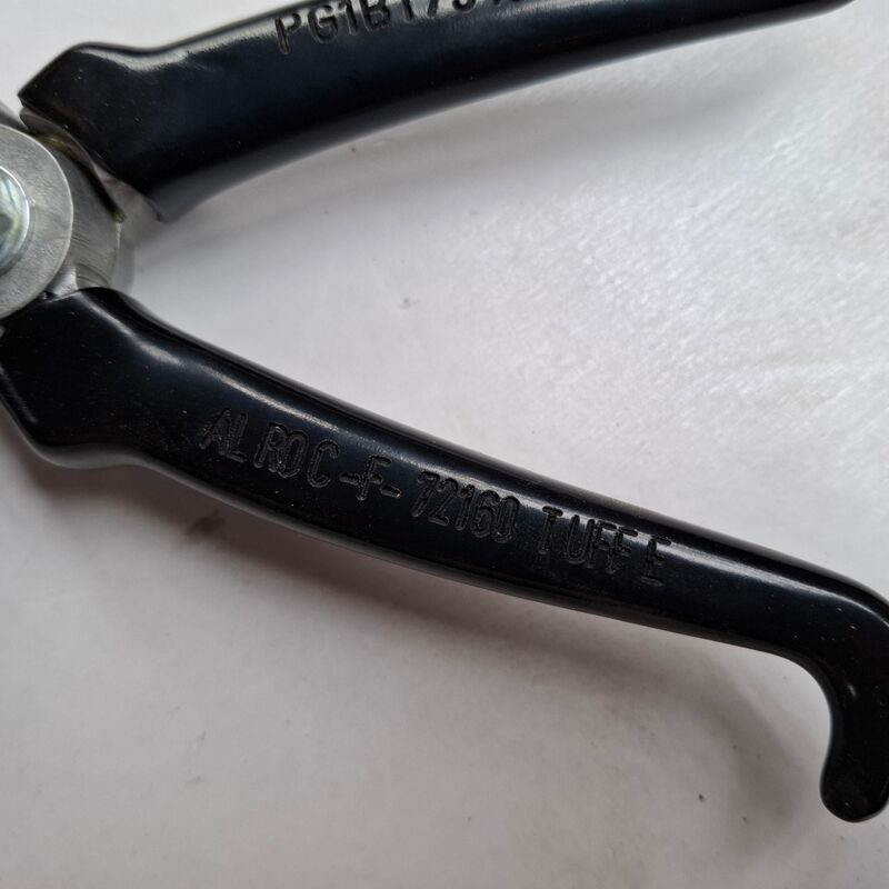 Kabelmantel striptang Alroc, F-72160 Tuffe – foto 5 – kavel bij Onlineveilingmeester, Winsum