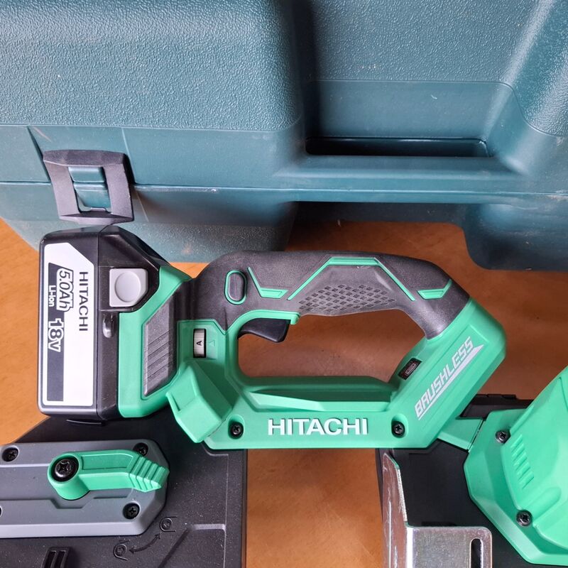 Accu bandzaag Hitachi, CB 18DBL, bouwjaar 2015 – foto 3 – kavel bij Onlineveilingmeester, Winsum