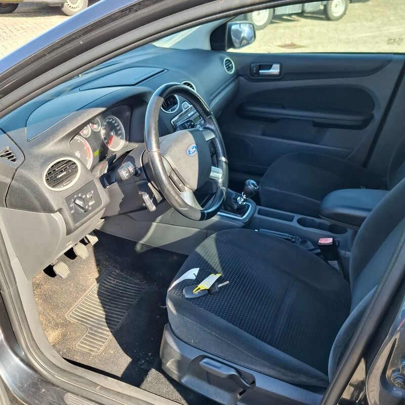 Personenauto, Ford, Focus Wagon, 2.0 TDCI Titanium, 2005 – foto 7 – kavel bij Domeinen Roerende Zaken, Soesterberg