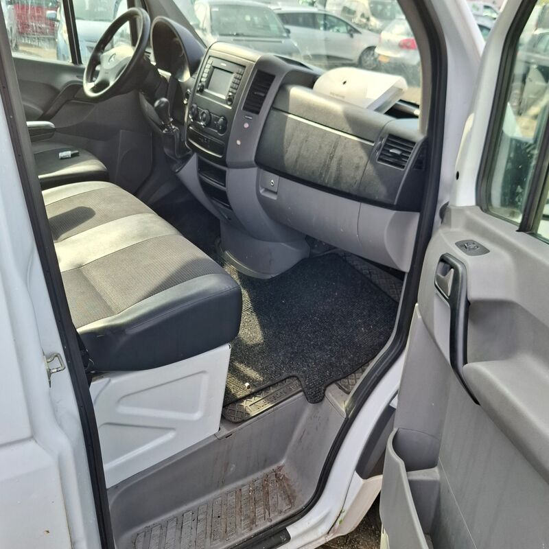 Bedrijfswagen, Mercedes-Benz, Sprinter, 2016 – foto 9 – kavel bij Domeinen Roerende Zaken, Soesterberg