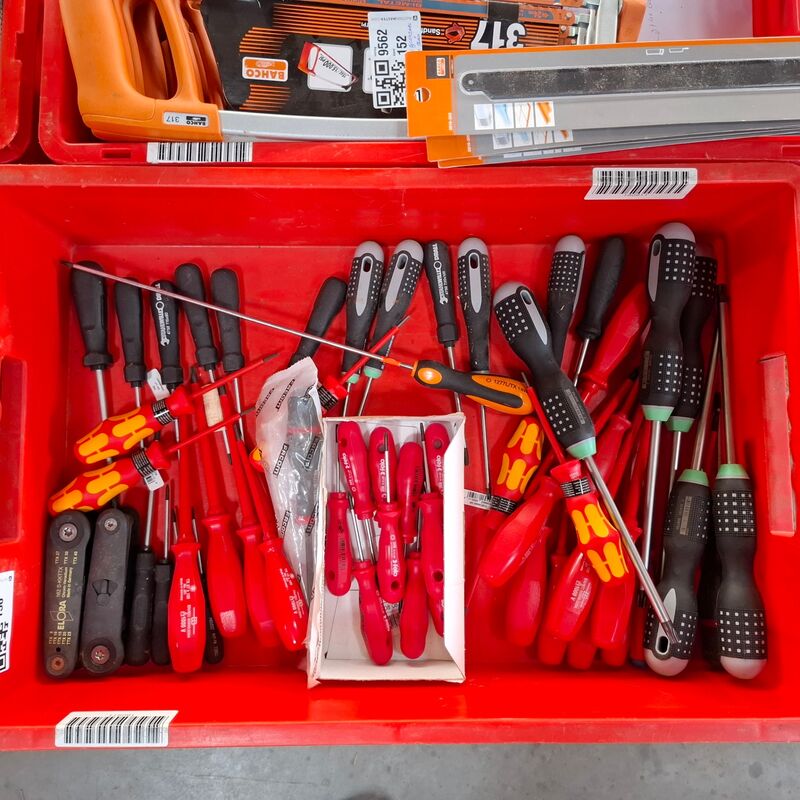 Ca. 48x Diverse schroevendraaiers o.a. Bahco, Wera – kavel bij Onlineveilingmeester, Winsum