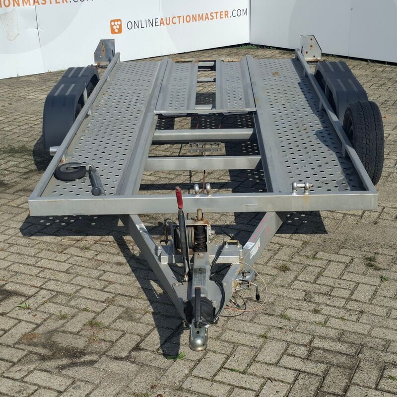 Aanhanger, KK, Autoambulance – foto 2 – kavel bij Domeinen Roerende Zaken, Soesterberg