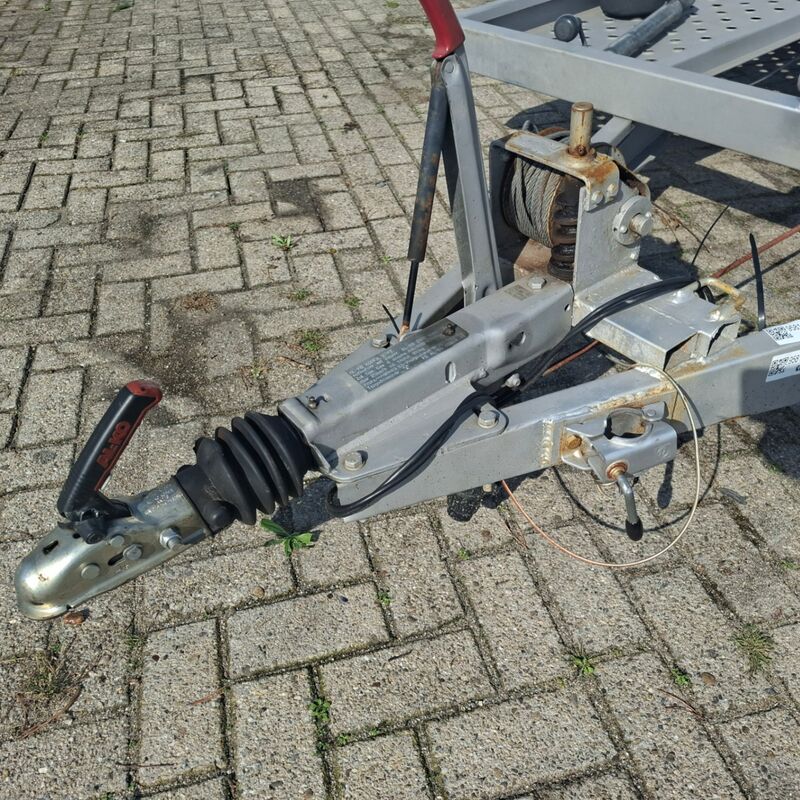Aanhanger, KK, Autoambulance – foto 6 – kavel bij Domeinen Roerende Zaken, Soesterberg