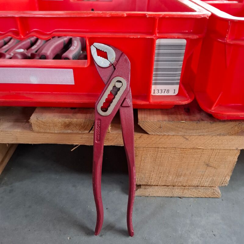 15x Kniptang met 6x waterpomptang o.a. Kraftwerk – foto 5 – kavel bij Onlineveilingmeester, Winsum