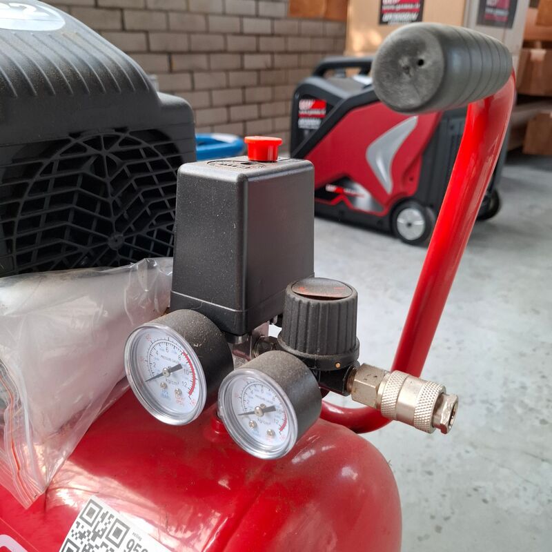 Compressor Fiac, Cosmos 2420 – foto 3 – kavel bij Onlineveilingmeester, Winsum