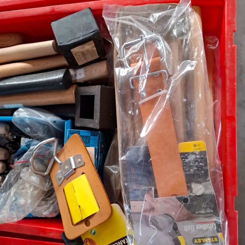 Ca. 60x Diverse stelen – foto 6 – kavel bij Onlineveilingmeester, Winsum