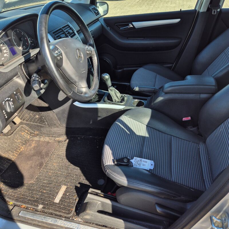 Personenauto, Mercedes-Benz, A-klasse, 170 Avantgarde, 2007 – foto 8 – kavel bij Domeinen Roerende Zaken, Soesterberg