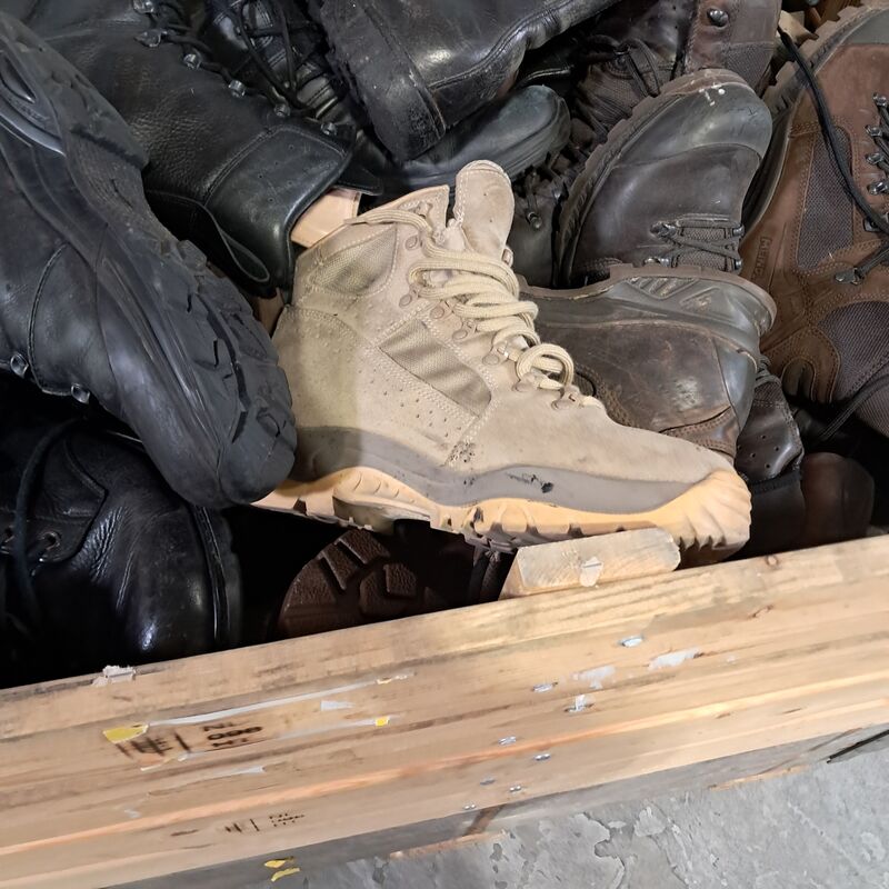 Partij diverse schoenen – foto 3 – kavel bij Domeinen Roerende Zaken, Groningen