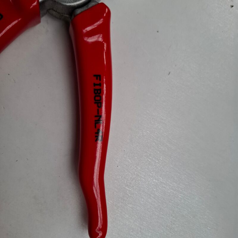 Kabelmantel striptang Alroc, F-72160 Tuffe – foto 5 – kavel bij Onlineveilingmeester, Winsum