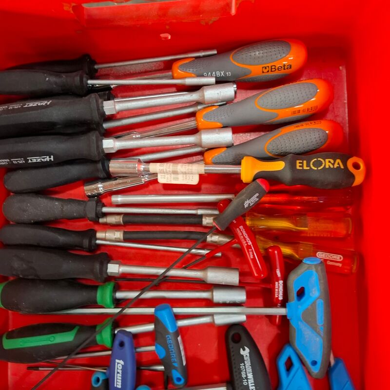 Ca. 38x Diverse schroevendraaiers o.a. Beta, Gedore – foto 5 – kavel bij Onlineveilingmeester, Winsum