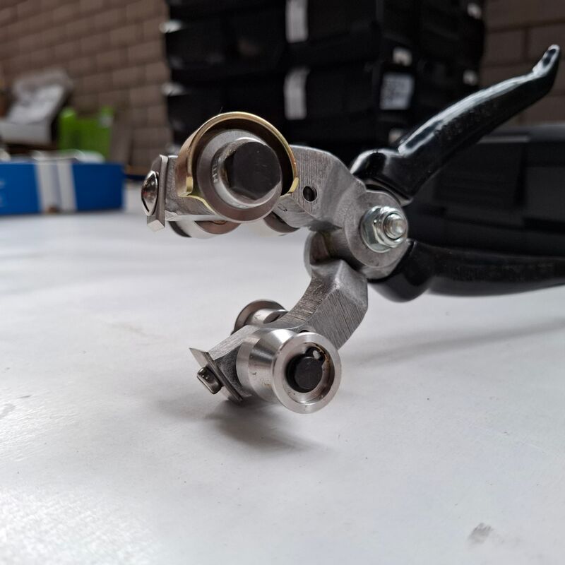 Kabelmantel striptang Alroc, F-72160 Tuffe – foto 3 – kavel bij Onlineveilingmeester, Winsum