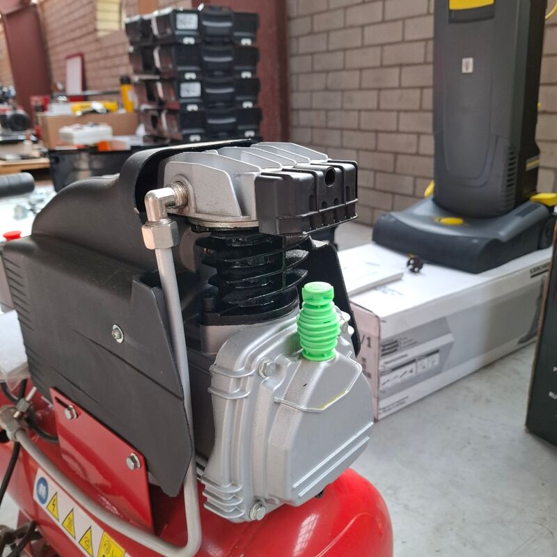 Compressor Fiac, Cosmos 2420 – foto 4 – kavel bij Onlineveilingmeester, Winsum