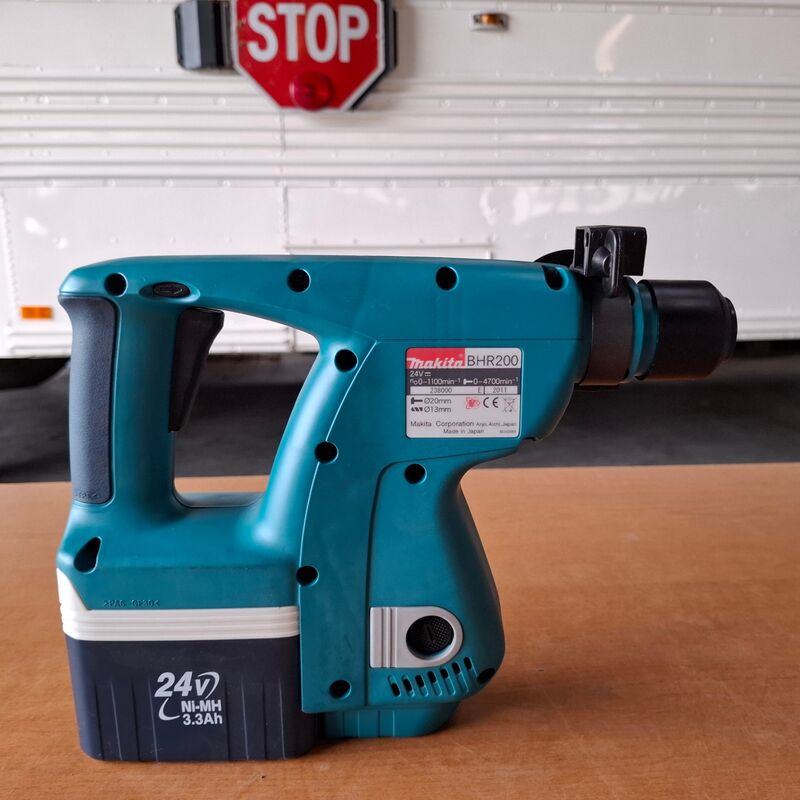 Accu klopboormachine Makita, BHR200, bouwjaar 2011 – foto 3 – kavel bij Onlineveilingmeester, Winsum