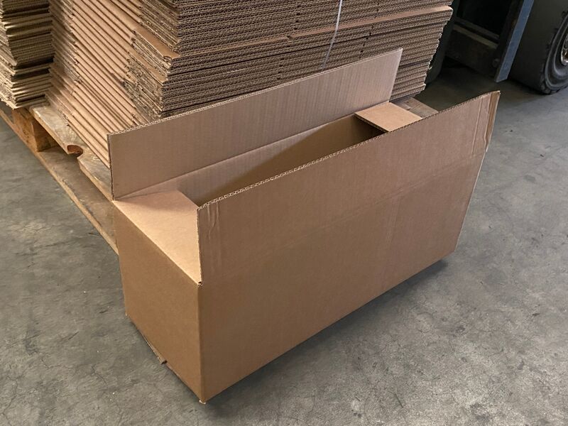 Ca. 105x Verzenddozen, dubbelgolf, 2 maten – foto 2 – kavel bij Onlineveilingmeester, Gramsbergen