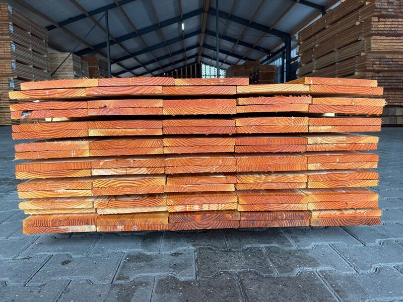Ca. 120x Douglas Planken Fijnbezaagd, 18x200mm, lengte 500cm – foto 3 – kavel bij Onlineveilingmeester