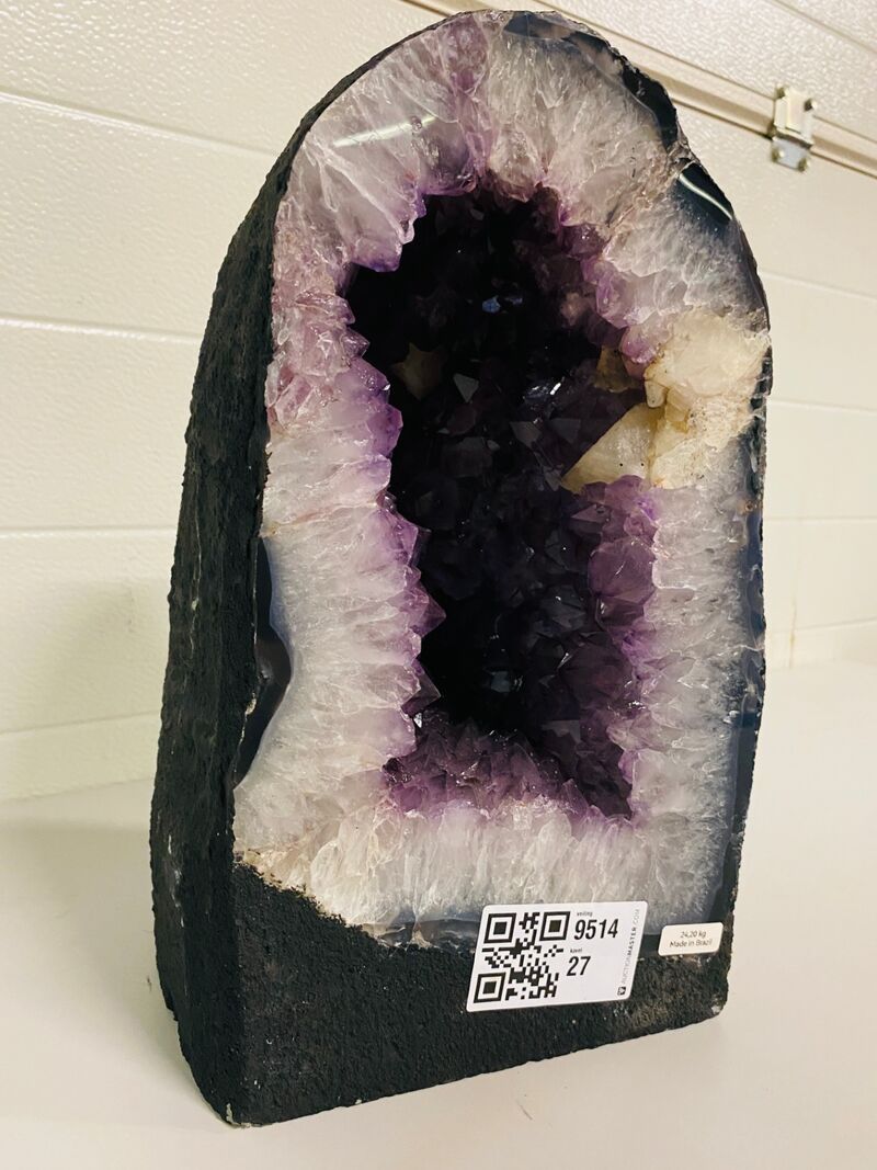 Amethist geode – foto 2 – kavel bij Onlineveilingmeester, Gramsbergen