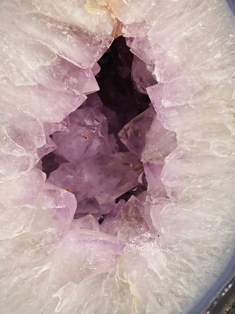 Amethist geode – foto 4 – kavel bij Onlineveilingmeester, Gramsbergen