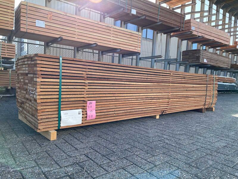 Ca. 107x Guyana Teak Beschoeiingsplanken, 20x100mm, lengte 300cm – foto 2 – kavel bij Onlineveilingmeester