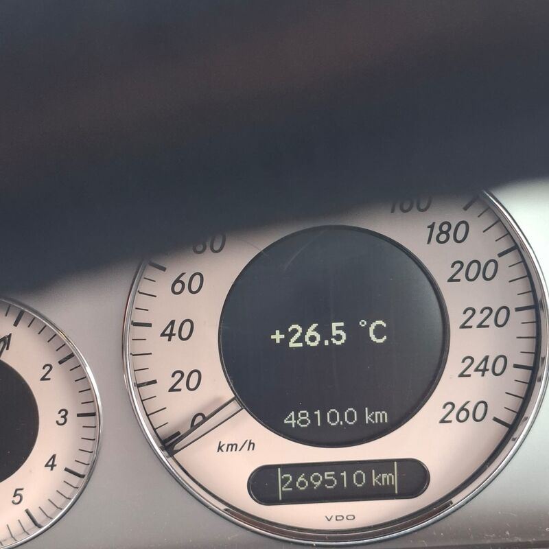 Personenauto, Mercedes-Benz, E-klasse, 230 Avantgarde, 2008 – foto 9 – kavel bij Domeinen Roerende Zaken, Soesterberg
