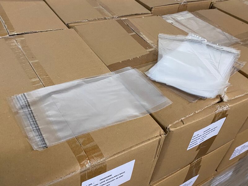 8x Doos a 5500 ldpe zakjes met plakstrip – foto 3 – kavel bij Onlineveilingmeester, Gramsbergen