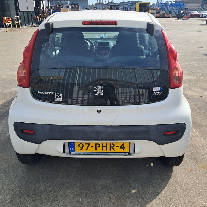 Personenauto, PEUGEOT, 107, 1.0-12V XR, 2011 – foto 4 – kavel bij Onlineveilingmeester, Heerenveen