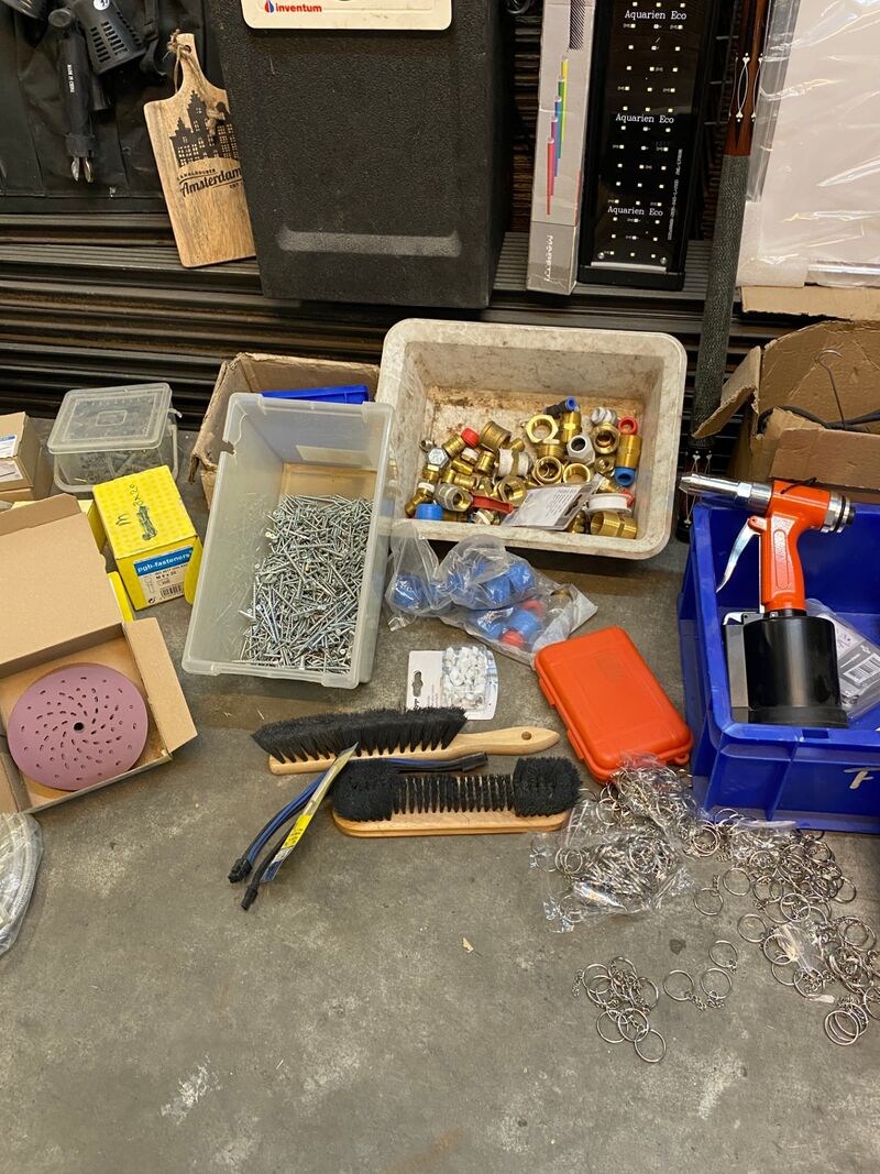 Mixpartij gereedschap en bevestigingsmateriaal – foto 3 – kavel bij Onlineveilingmeester, Gramsbergen