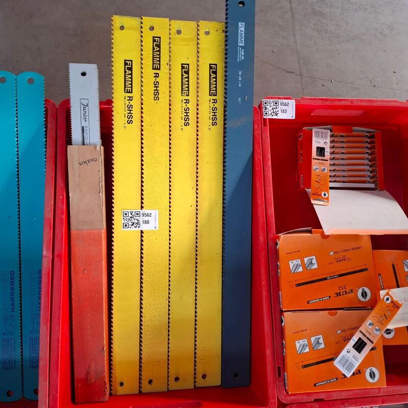 Ca. 24x Diverse zaagbladen – kavel bij Onlineveilingmeester, Winsum