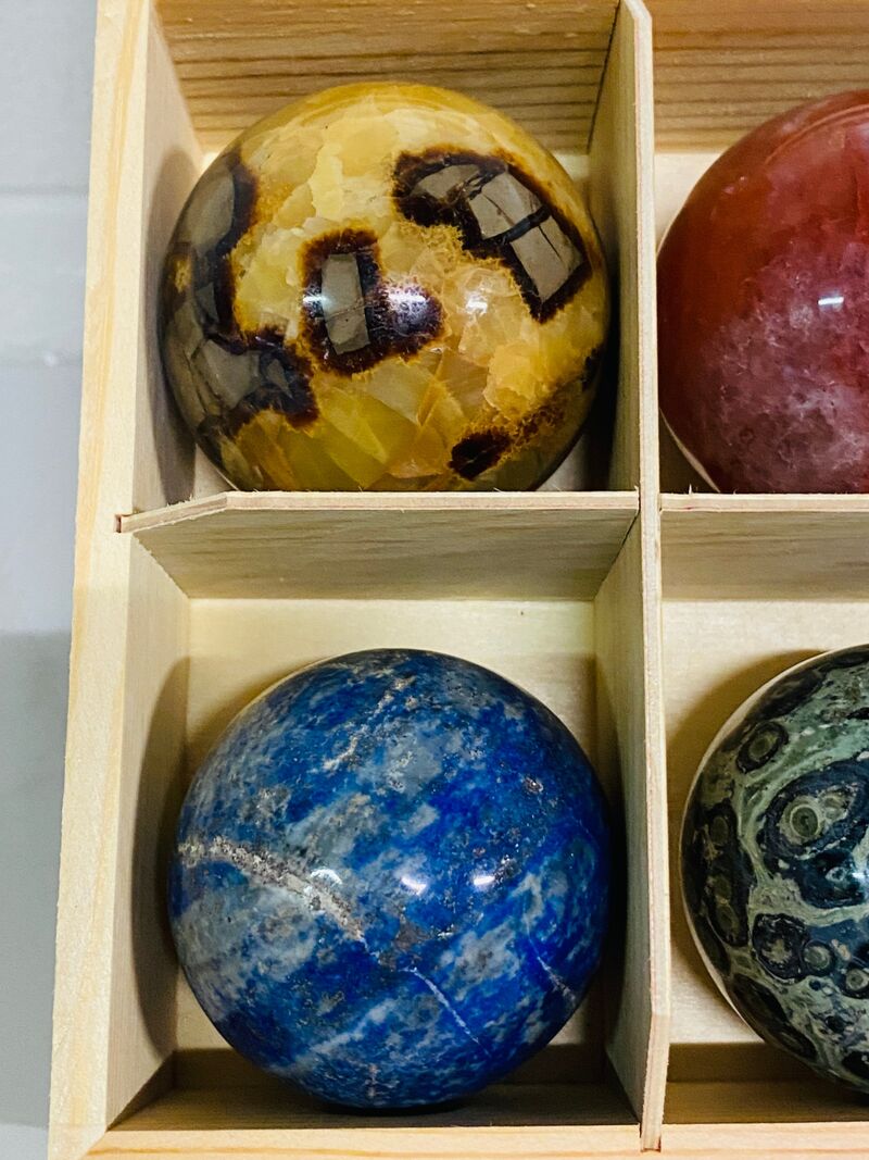 6x Diverse bollen – foto 4 – kavel bij Onlineveilingmeester, Gramsbergen
