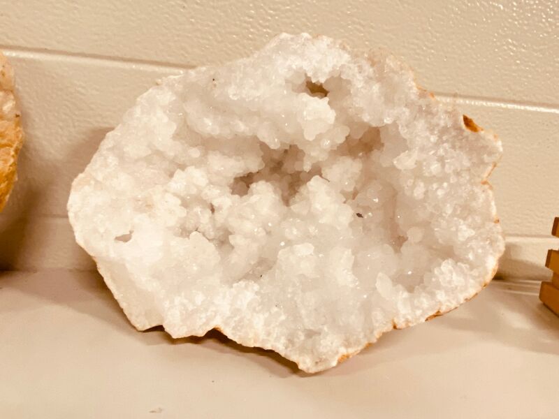 Bergkristal geode – foto 2 – kavel bij Onlineveilingmeester, Gramsbergen