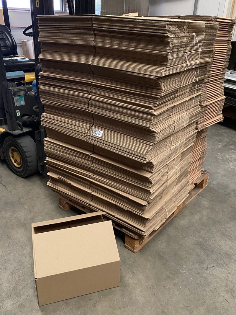 Ca. 270x Verzenddozen, bruin, 45x45x20cm – kavel bij Onlineveilingmeester, Gramsbergen